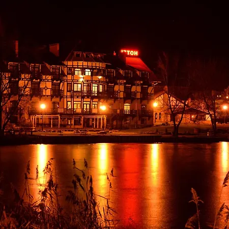 Stary Tartak 4*