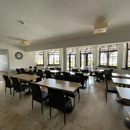 Hotel Stary Tartak